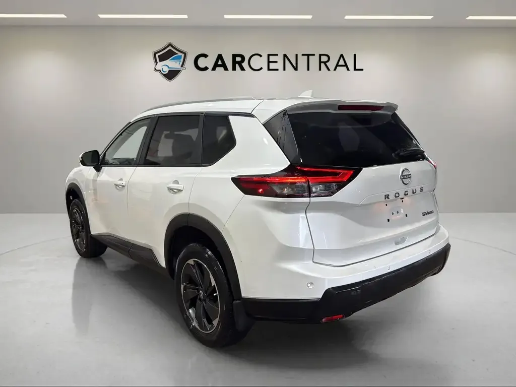Nissan Rogue 2024 photo 3