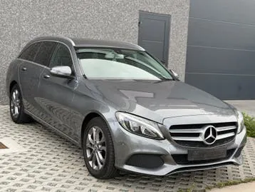 Mercedes-Benz C220D