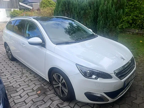 Peugeot 308 2014 photo 2