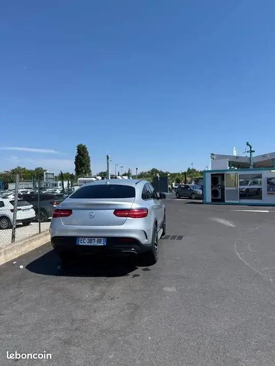 Mercedes-Benz Gle 2016 photo 2