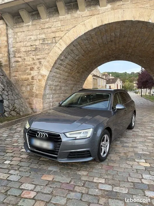 Audi A4