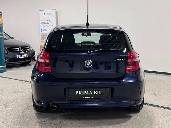 BMW 118D 2009 photo 5