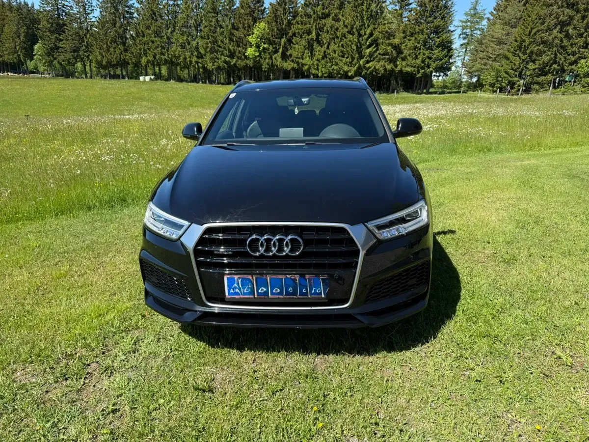 Audi Q3 2017 photo 2