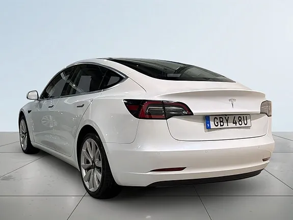 Tesla Model 3 2020 photo 5