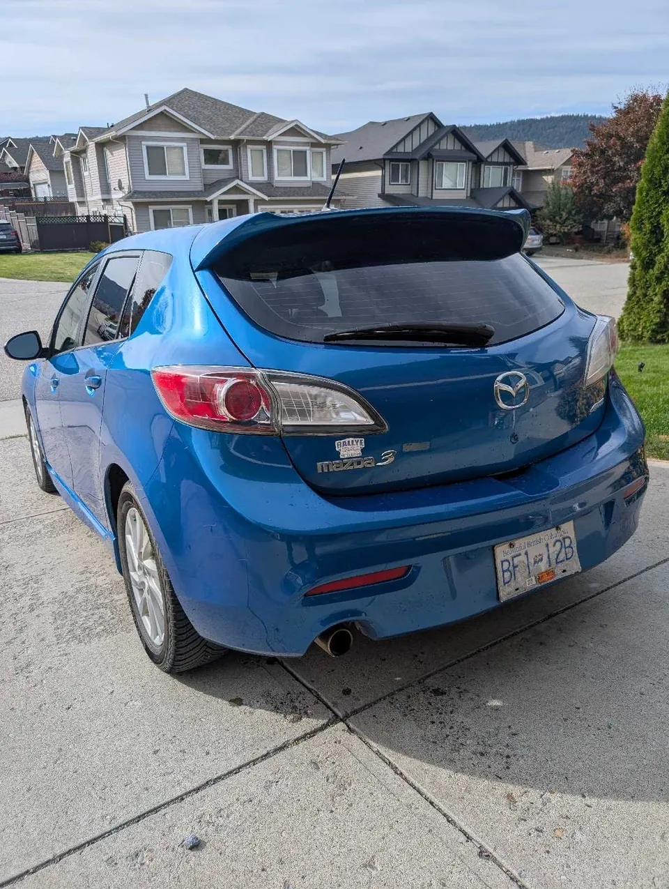 Mazda 3 2012 photo 2