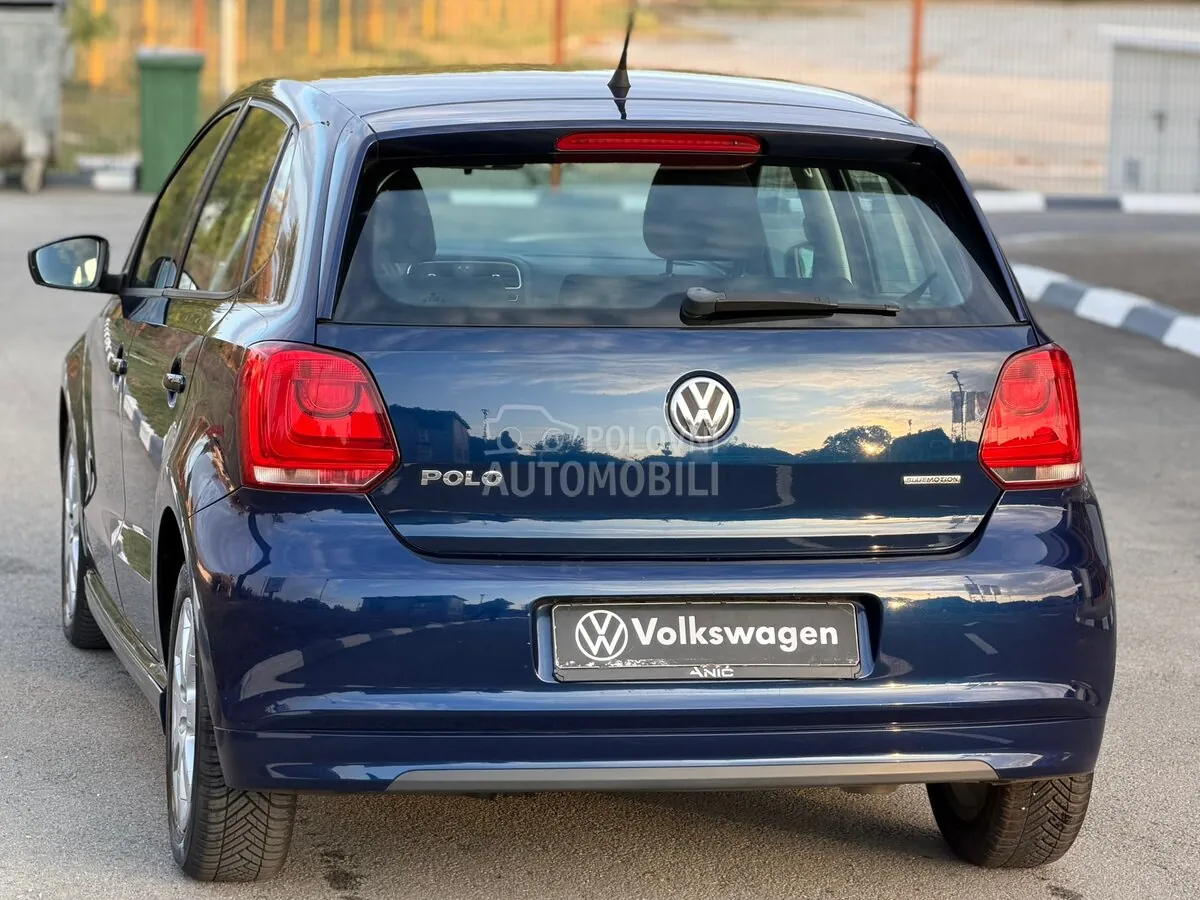 Volkswagen Polo 2010 photo 5