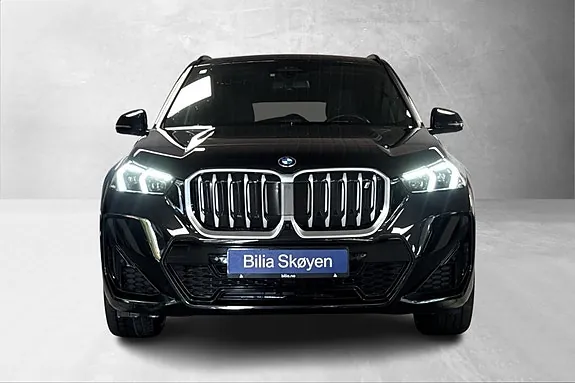 BMW Ix1 2023 photo 2
