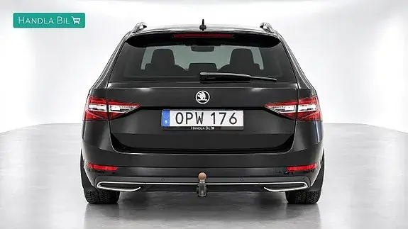 Skoda Superb 2018 photo 5