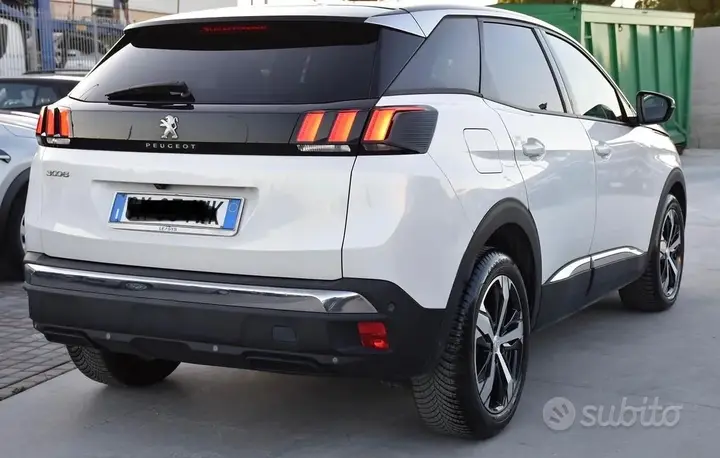 Peugeot 3008 2023 photo 3