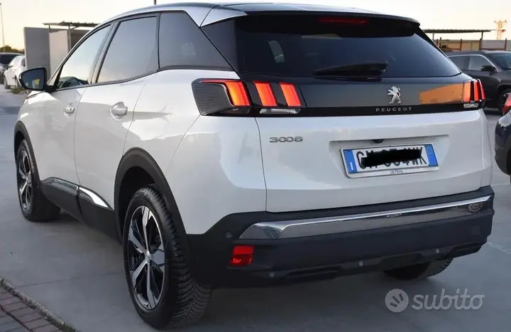 Peugeot 3008 2023 photo 4