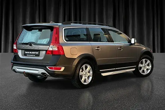 Volvo Xc70 2011 photo 2