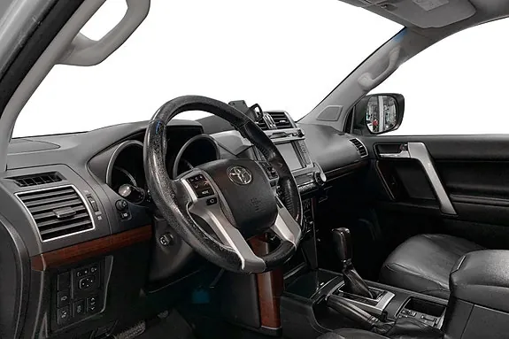 Toyota Land Cruiser 2016 photo 5