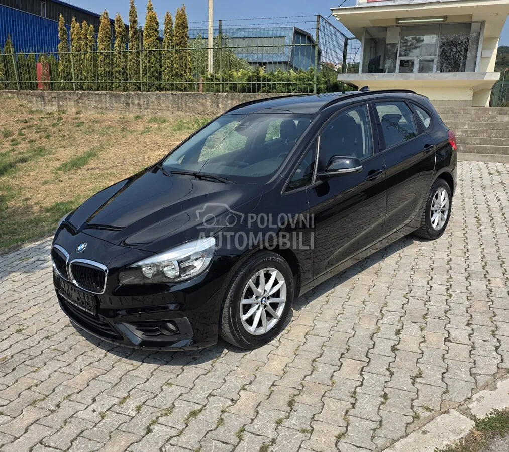 BMW 218