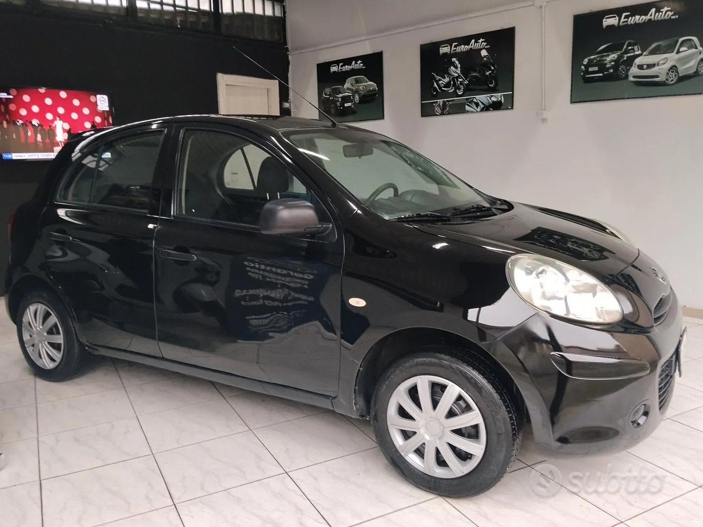 Nissan Micra 2011 photo 5