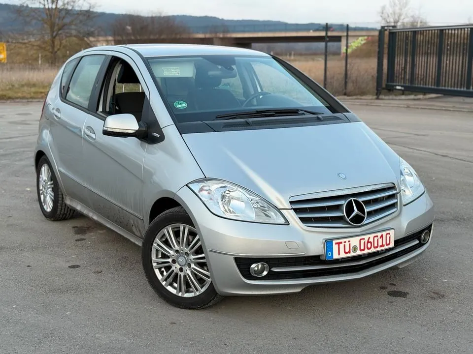 Mercedes-Benz A160