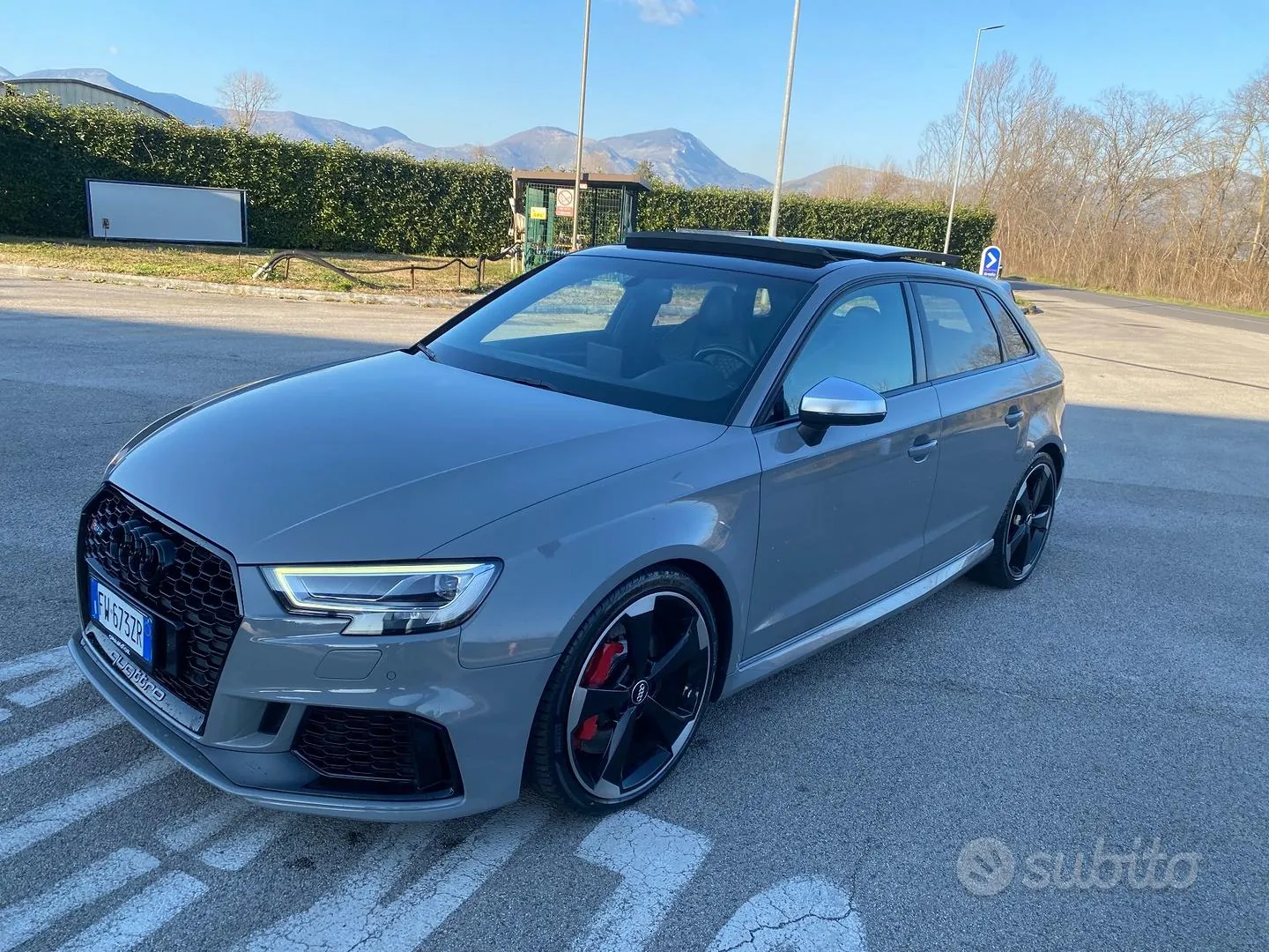 Audi Rs3 2019 photo 2