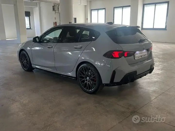 BMW 1 Series 2026 photo 4