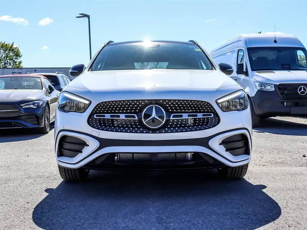 Mercedes-Benz Gla 2026 photo 2