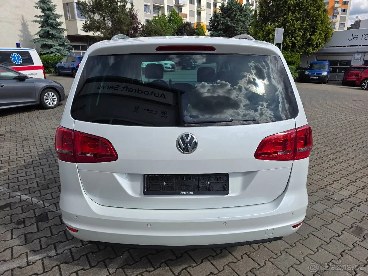 Volkswagen Sharan 2015 photo 5