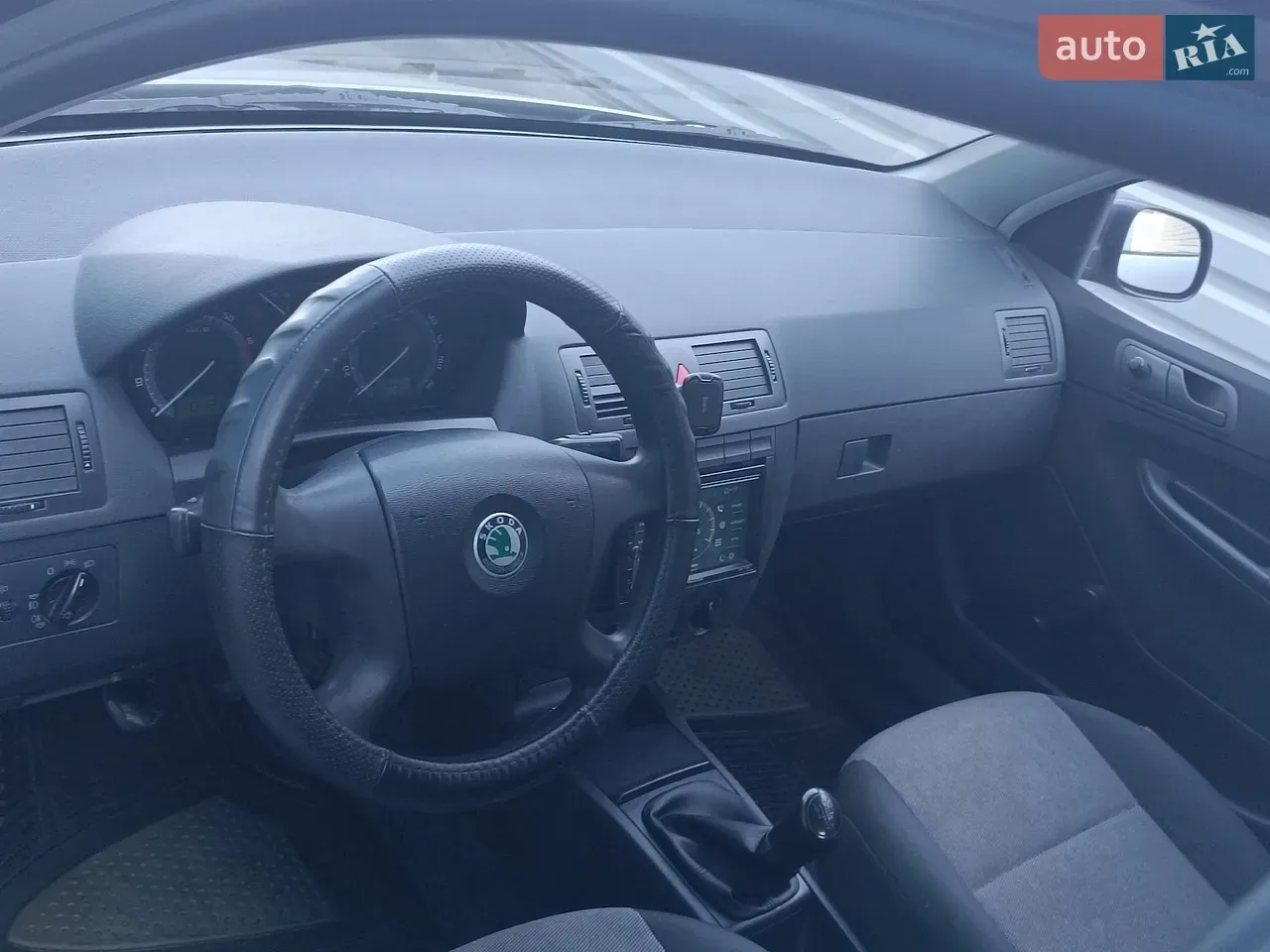 Skoda Fabia 2005 photo 3