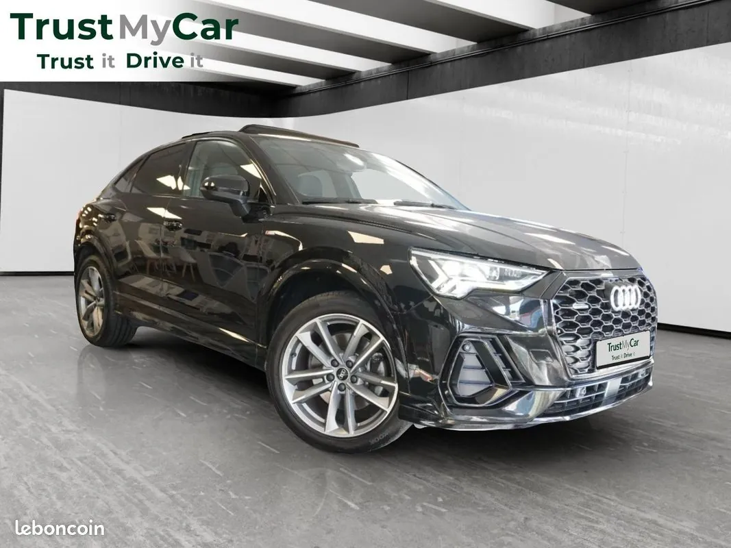 Audi Q3 2021 photo 3
