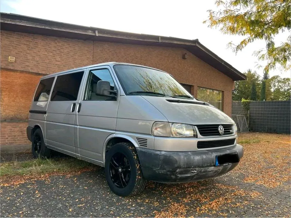 Volkswagen T4 Caravelle