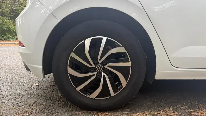 Volkswagen Polo 2023 photo 5