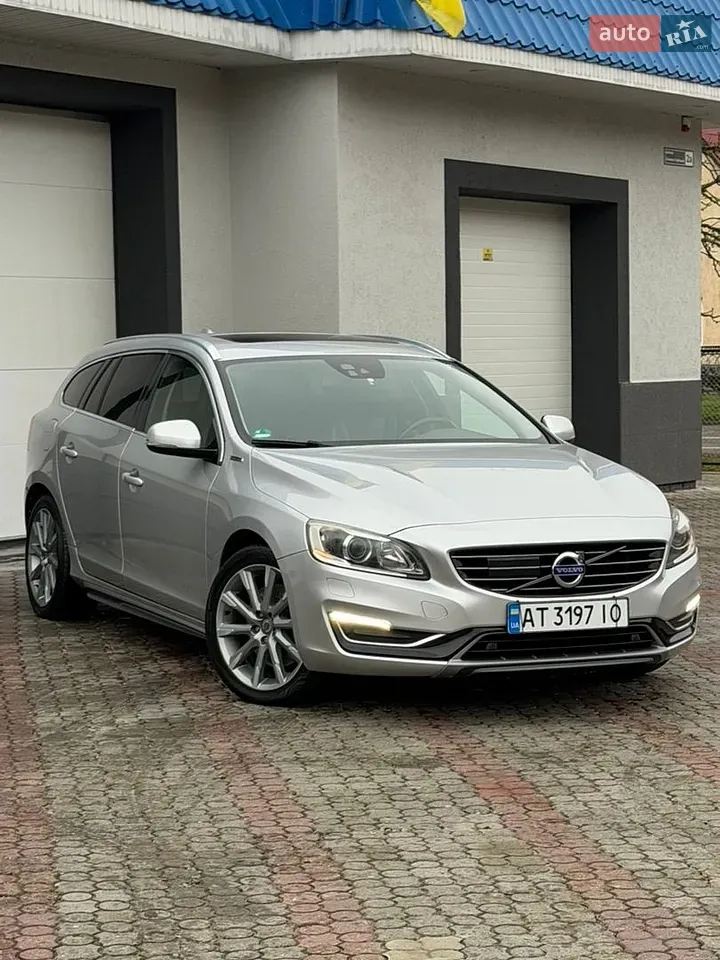 Volvo V60 2013 photo 3