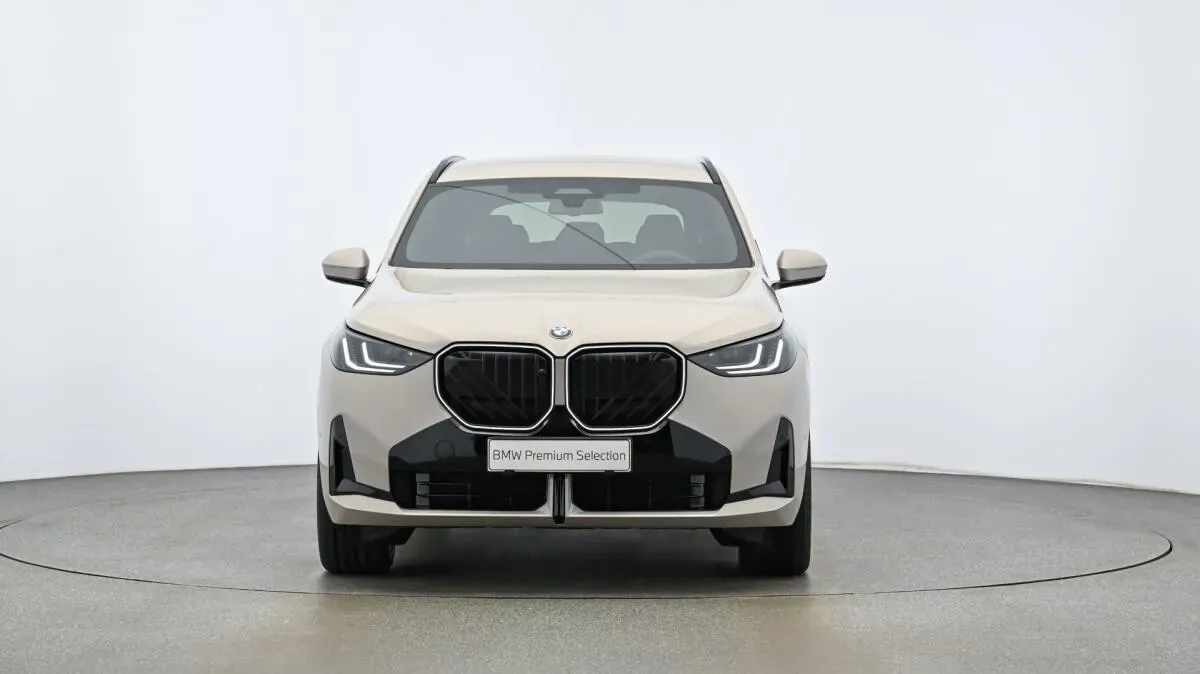 BMW X3 2025 photo 3