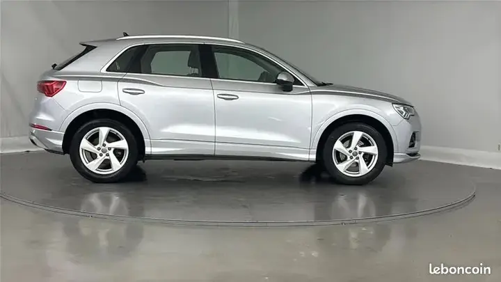 Audi Q3 2019 photo 4