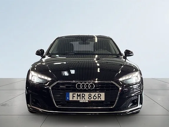 Audi A5 2021 photo 2