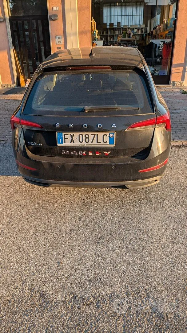 Skoda Scala 2019 photo 2
