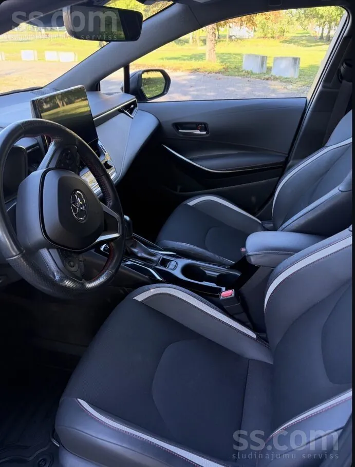 Toyota Corolla 2023 photo 3