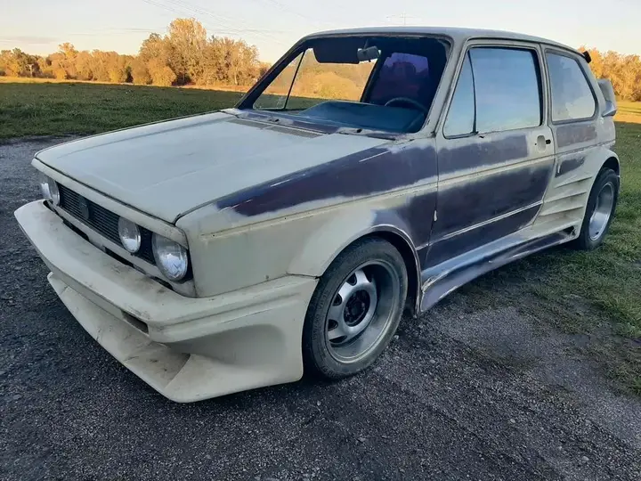 Volkswagen Golf 1