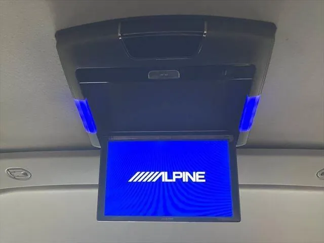 Mitsubishi Delica D:5 2013 photo 3