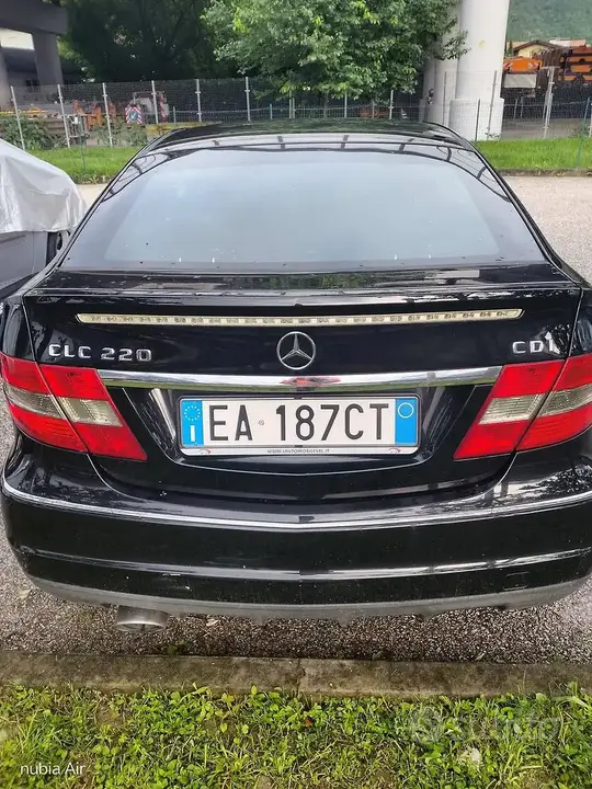 Mercedes-Benz Cla 2010 photo 2