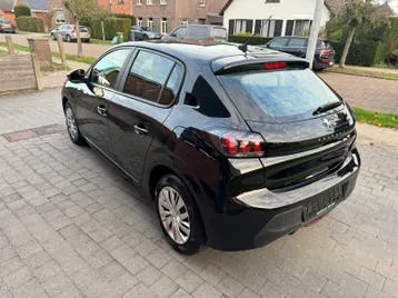 Peugeot 208 2021 photo 3