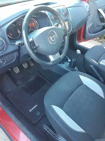 Dacia Sandero Stepway 2015 photo 4
