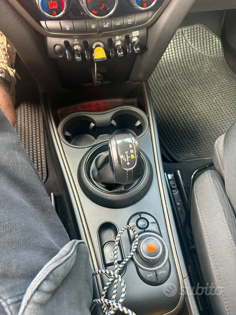 Mini Countryman 2019 photo 3