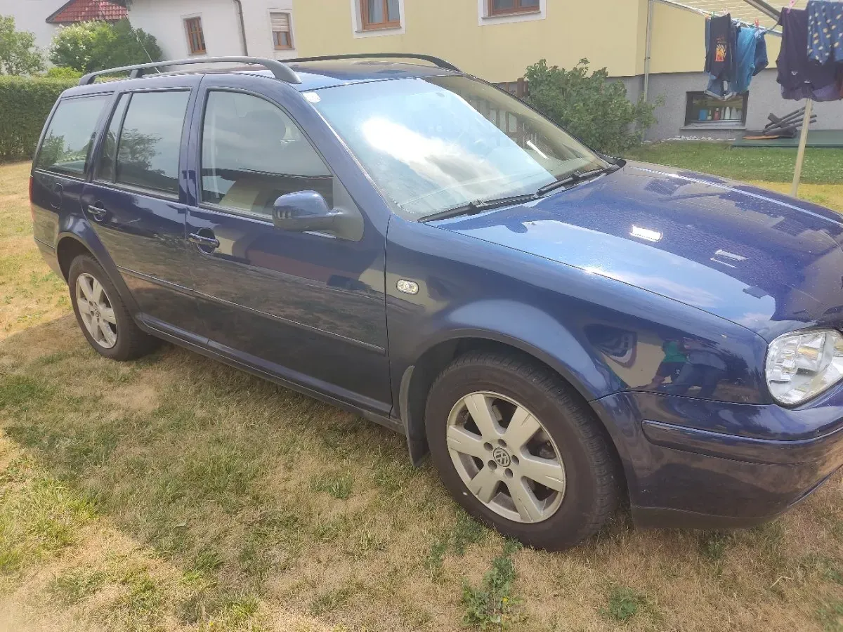 Volkswagen Golf 2005 photo 2
