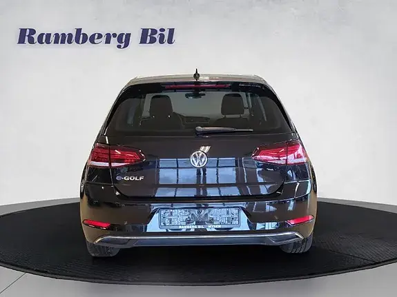 Volkswagen E-Golf 2018 photo 4