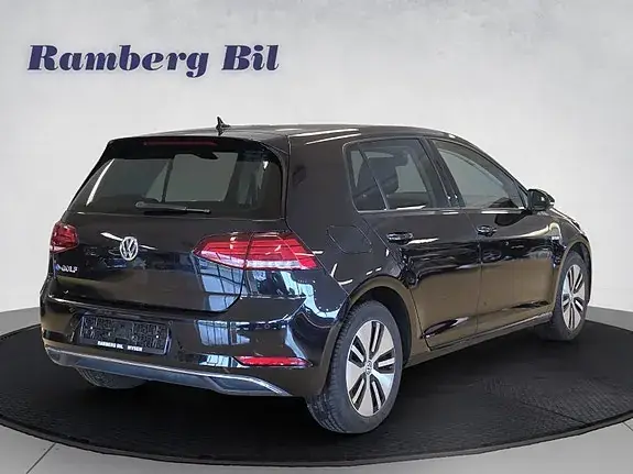Volkswagen E-Golf 2018 photo 5