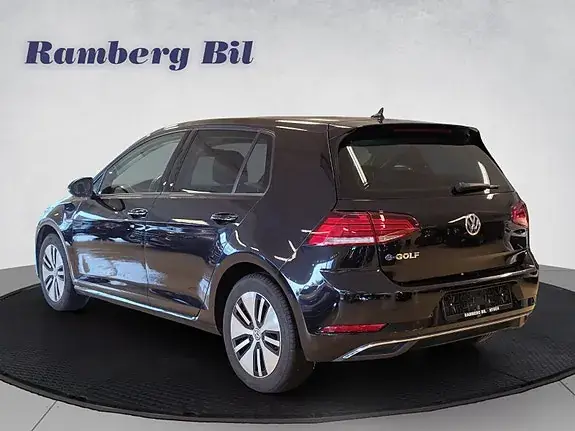 Volkswagen E-Golf 2018 photo 3