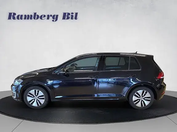Volkswagen E-Golf 2018 photo 2