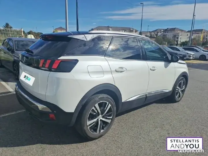 Peugeot 3008 2018 photo 3