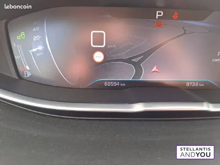 Peugeot 3008 2018 photo 4