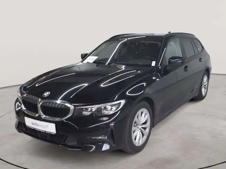 BMW 320D 2022 photo 2