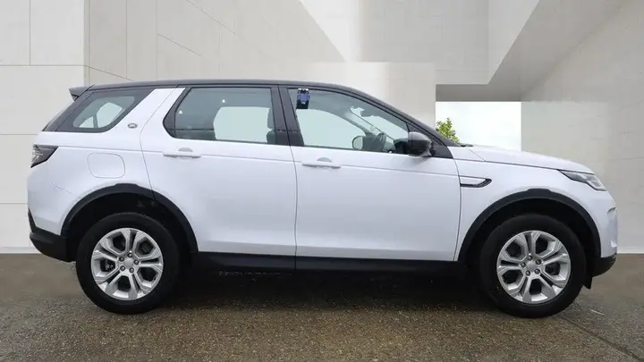 Land Rover Discovery Sport 2021 photo 5