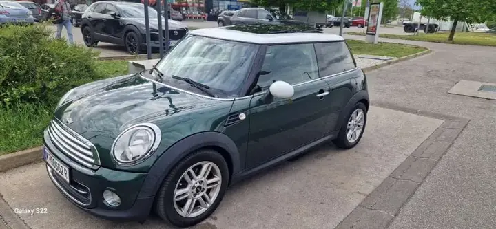 Mini Cooper 2011 photo 3