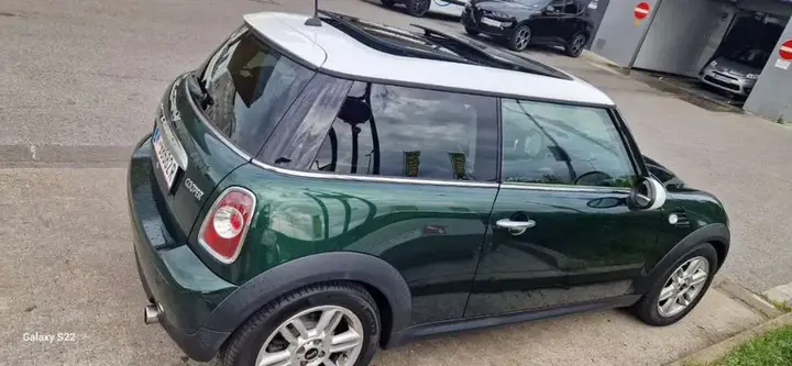 Mini Cooper 2011 photo 2